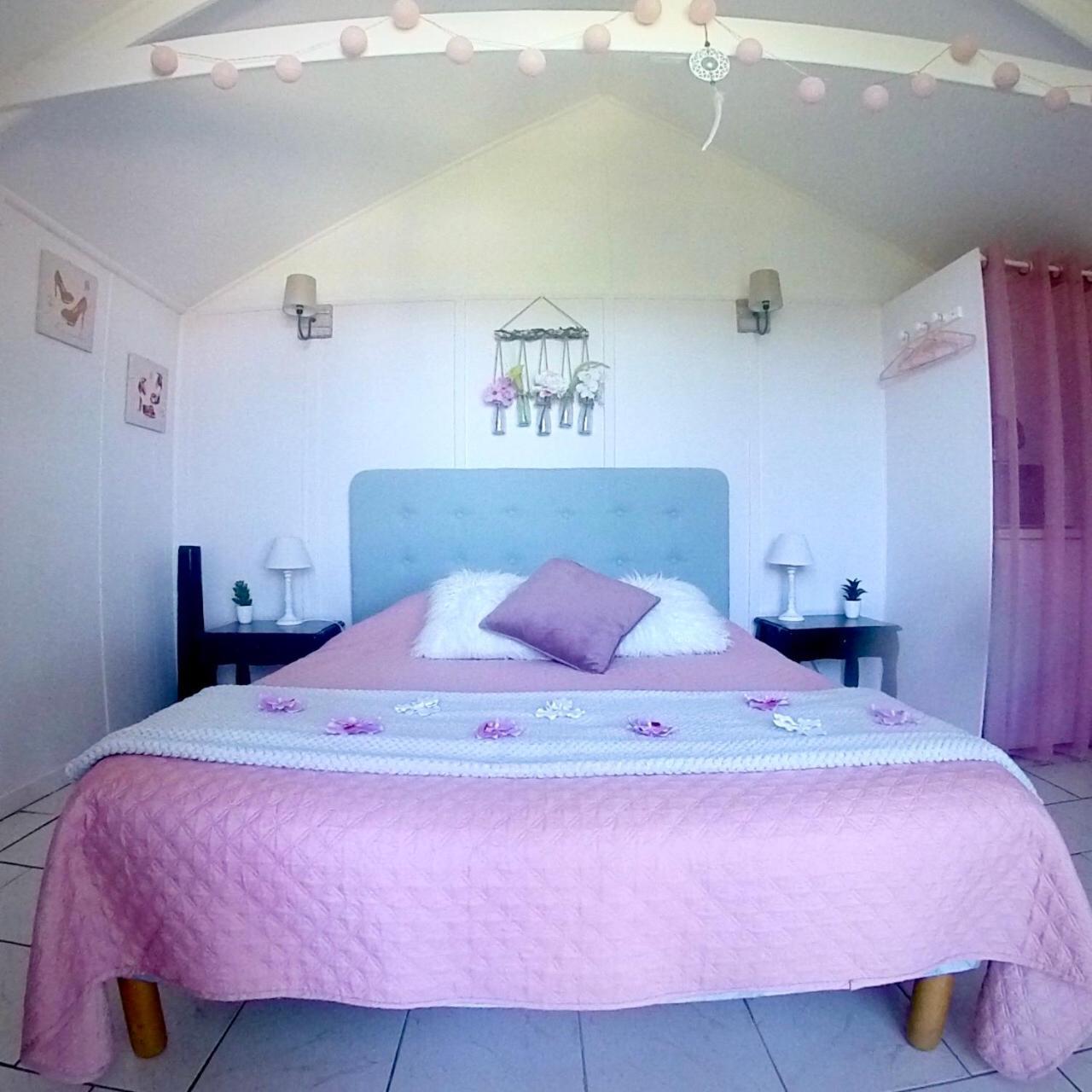 Residence Ile De Beaute โพรพริอาโน ภายนอก รูปภาพ