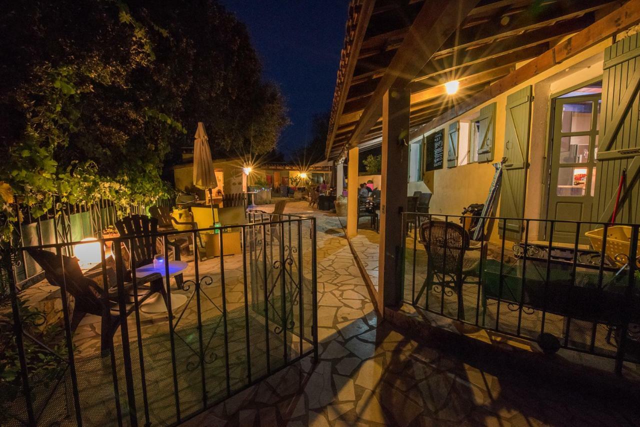 Residence Ile De Beaute โพรพริอาโน ภายนอก รูปภาพ