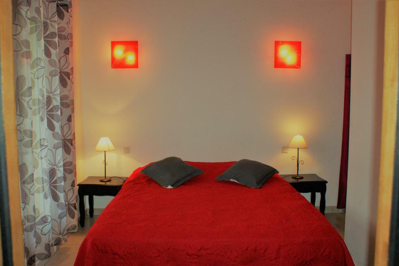 Residence Ile De Beaute โพรพริอาโน ภายนอก รูปภาพ